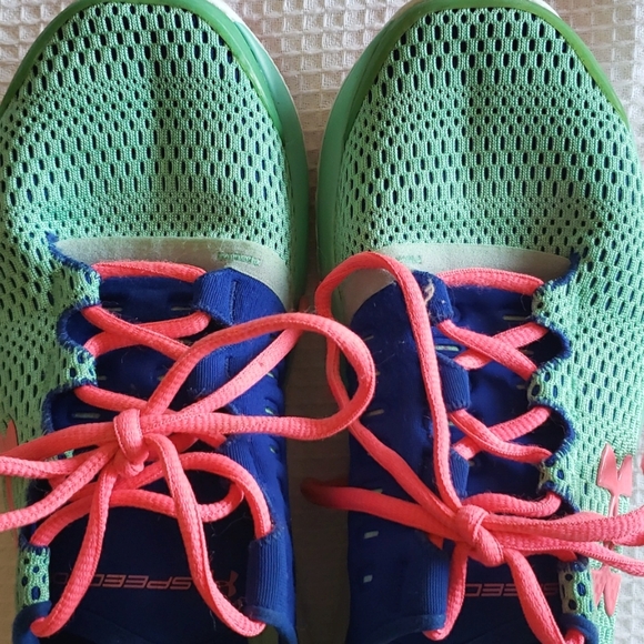 Under Armour Girls 4 US Mint Green Blue Pink Running Shoes Sneakers - Picture 3 of 6